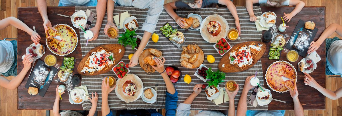DiningTable.jpg